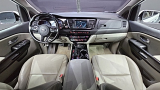 KIA CARNIVAL 2019