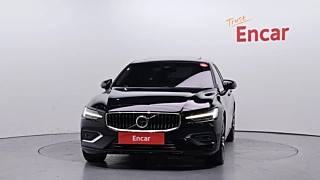 VOLVO S60 2024