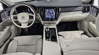 VOLVO S60 2024