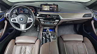 BMW 5-SERIES G30 2020
