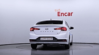 HYUNDAI AVANTE AD 2019