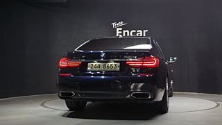 BMW 7-SERIES G11 2017