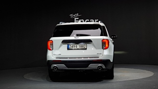 FORD EXPLORER 2021