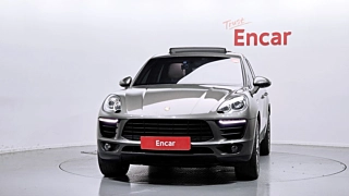 PORSCHE MACAN 2016