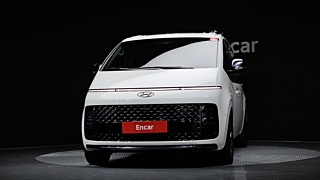 HYUNDAI STARIA  2023