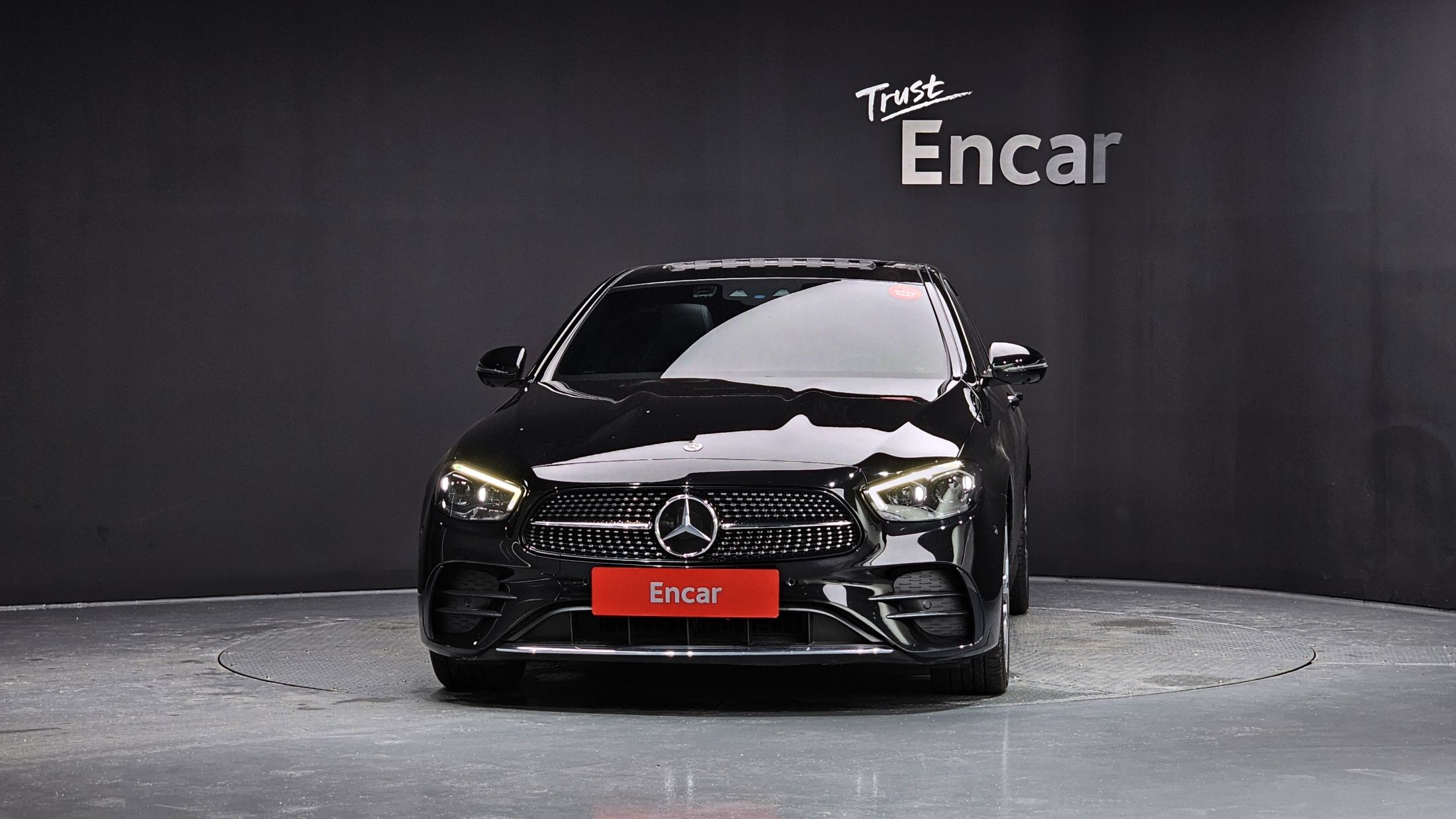 MERCEDES BENZ E-CLASS W213 2020