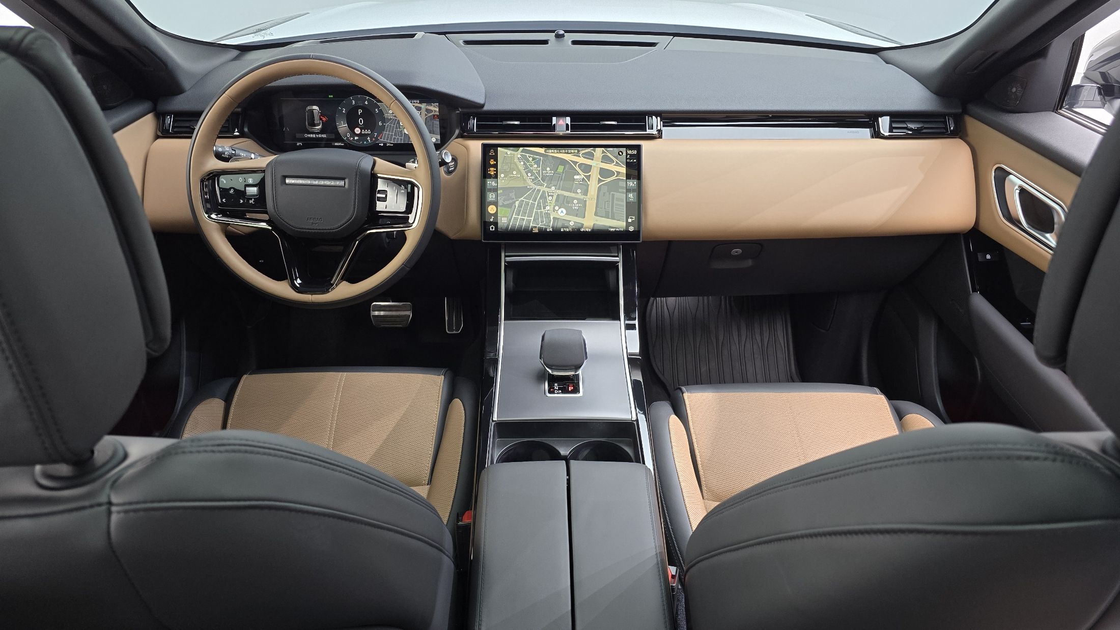 LAND ROVER RANGE ROVER VELAR 2024