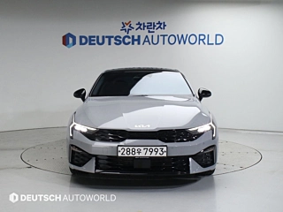 KIA K5  2025