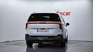 KIA CARNIVAL 2023