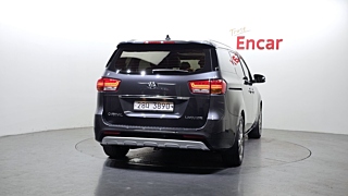 KIA CARNIVAL 2017