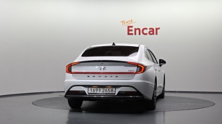 HYUNDAI SONATA HYBRID DN8 2019