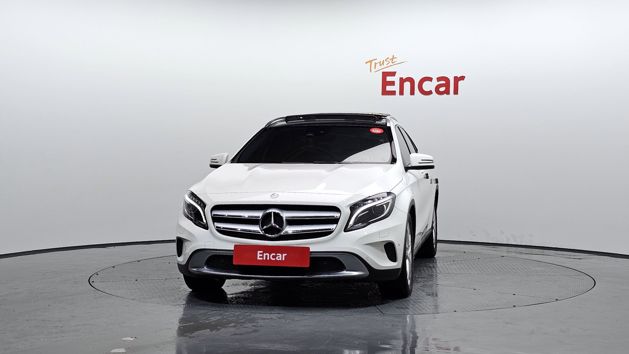 MERCEDES BENZ GLA-CLASS X156 2016