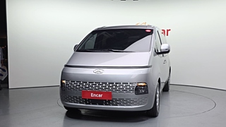 HYUNDAI STARIA 2023