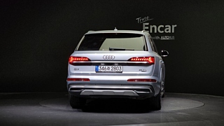 AUDI Q7 4M 2020