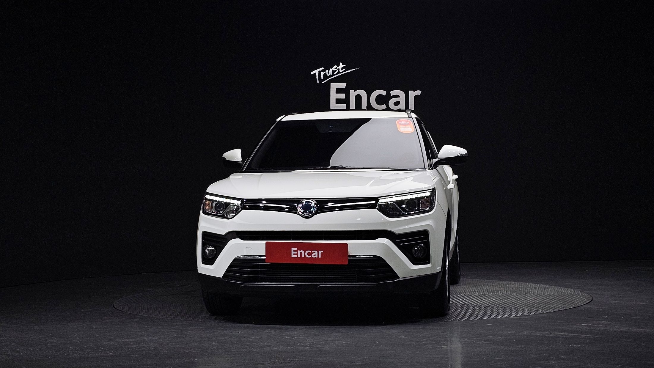 SSANGYONG TIVOLI VERY NEW 2020
