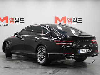 GENESIS G80 RG3 2022