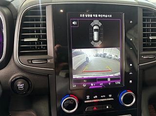 SAMSUNG QM6 2019