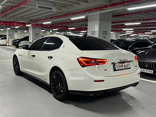 MASERATI GHIBLI 2017