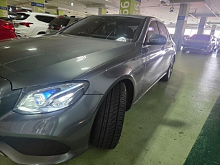 MERCEDES BENZ E-CLASS W213 2017