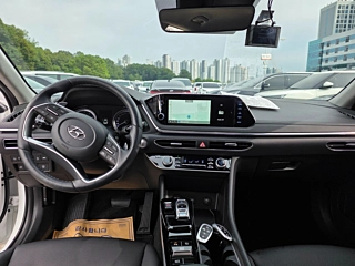 HYUNDAI SONATA DN8 2023