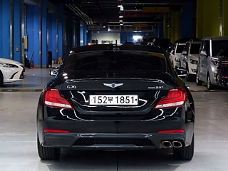 GENESIS G70 2019