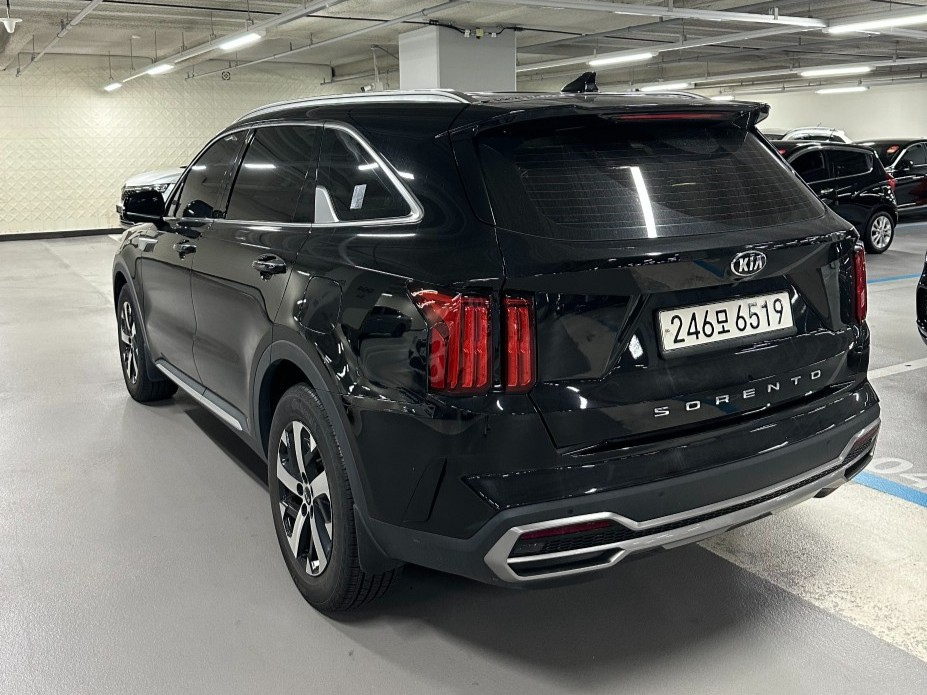 KIA SORENTO 2021