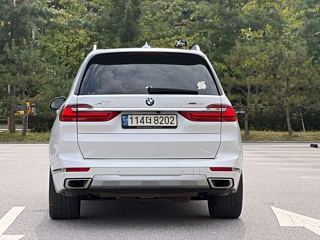 BMW X7 G07 2021