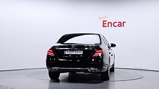 MERCEDES BENZ E-CLASS W213 2017