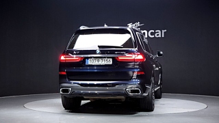 BMW X7 G07 2022