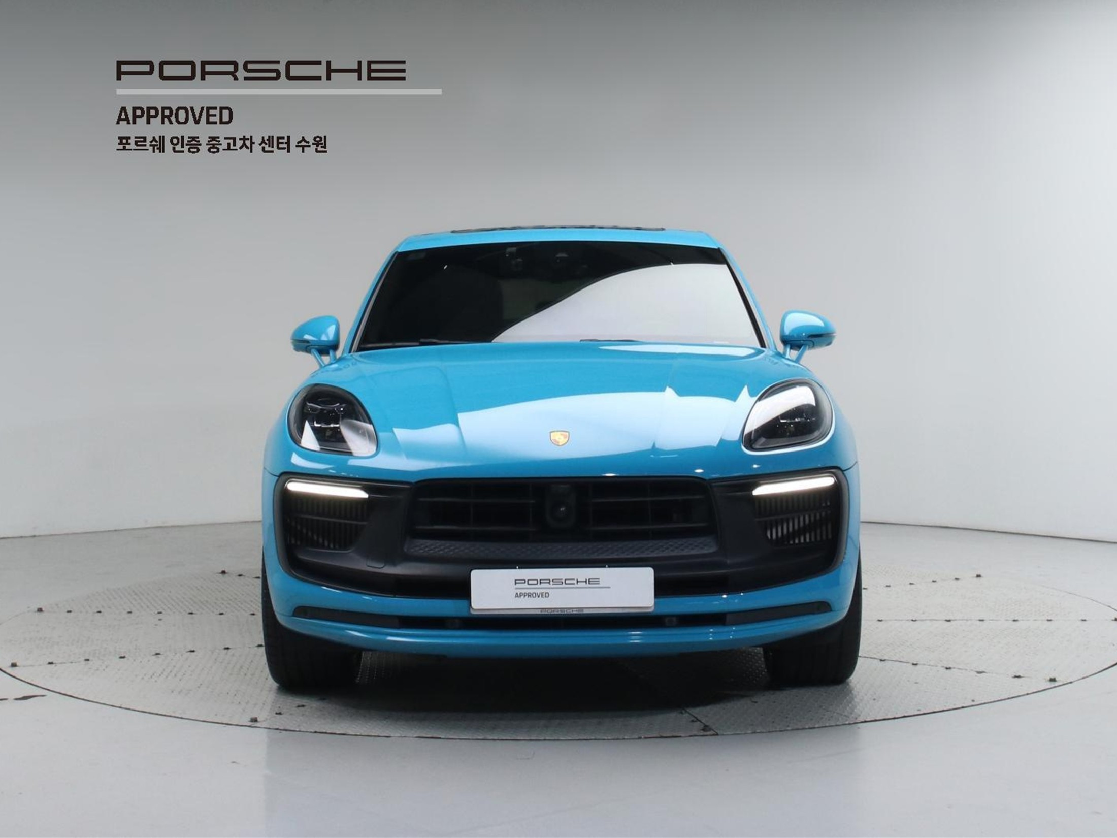 PORSCHE MACAN 2022