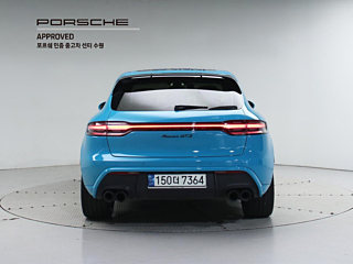 PORSCHE MACAN 2022