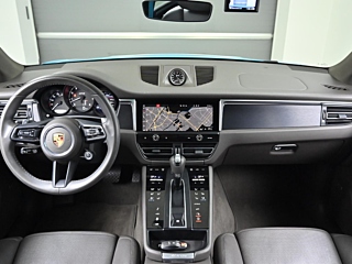 PORSCHE MACAN 2022