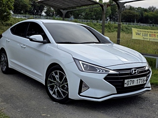 HYUNDAI AVANTE AD 2018