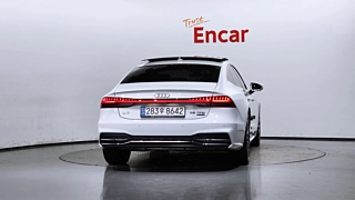 AUDI A7 4K 2020