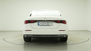 MERCEDES BENZ E-CLASS W214 2024