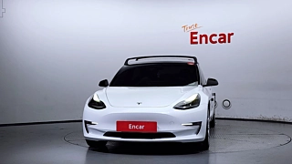 TESLA MODEL 3 2021