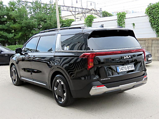 KIA CARNIVAL 2024