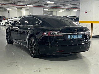 TESLA MODEL S 2020