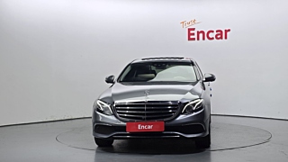 MERCEDES BENZ E-CLASS W213 2018