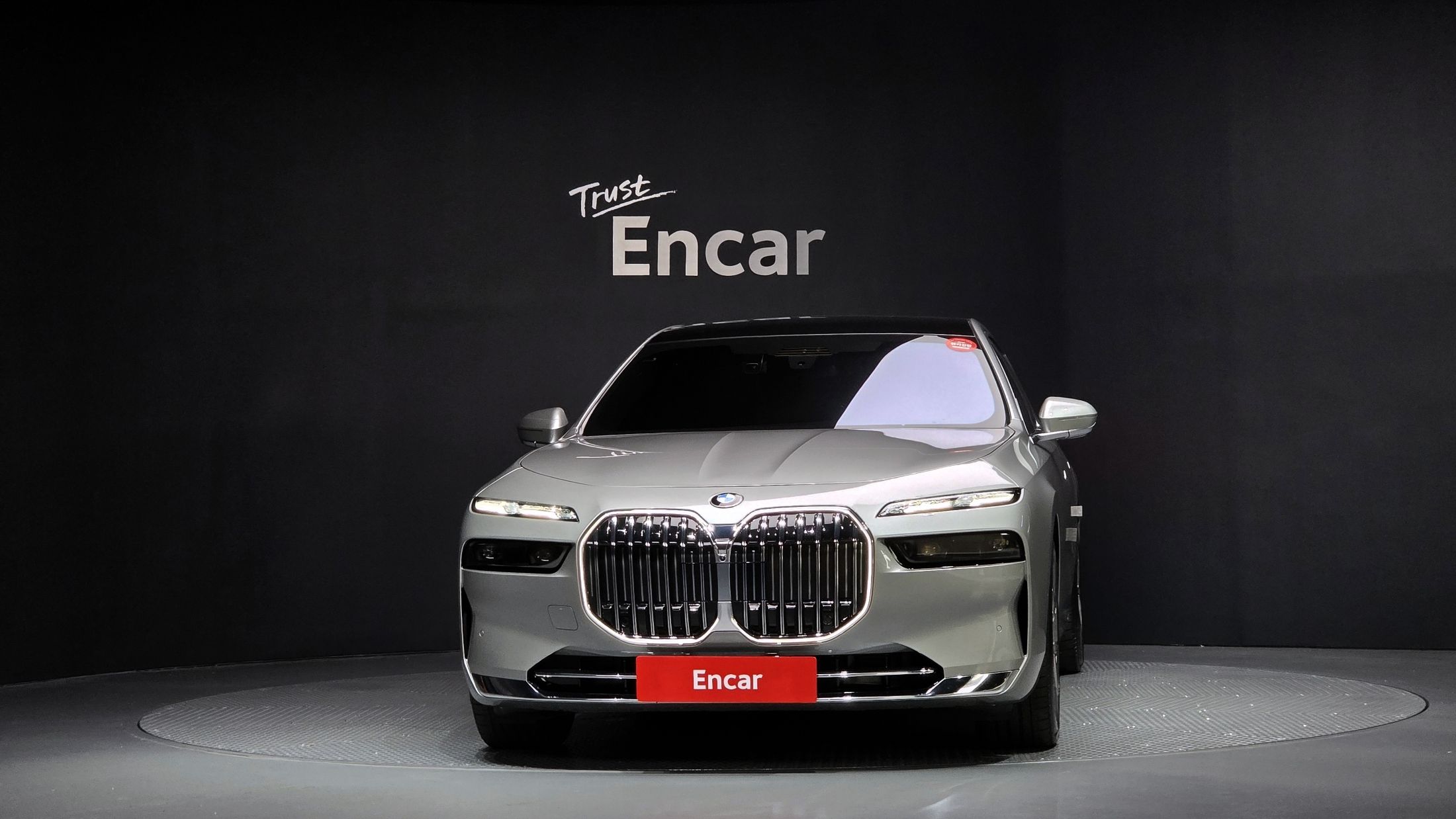 BMW 7-SERIES G70 2024