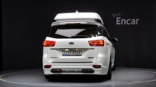 KIA CARNIVAL 2018