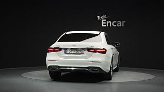 MERCEDES BENZ E-CLASS W213 2020