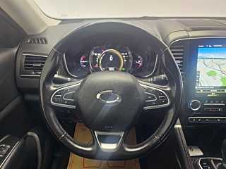 SAMSUNG QM6 2021