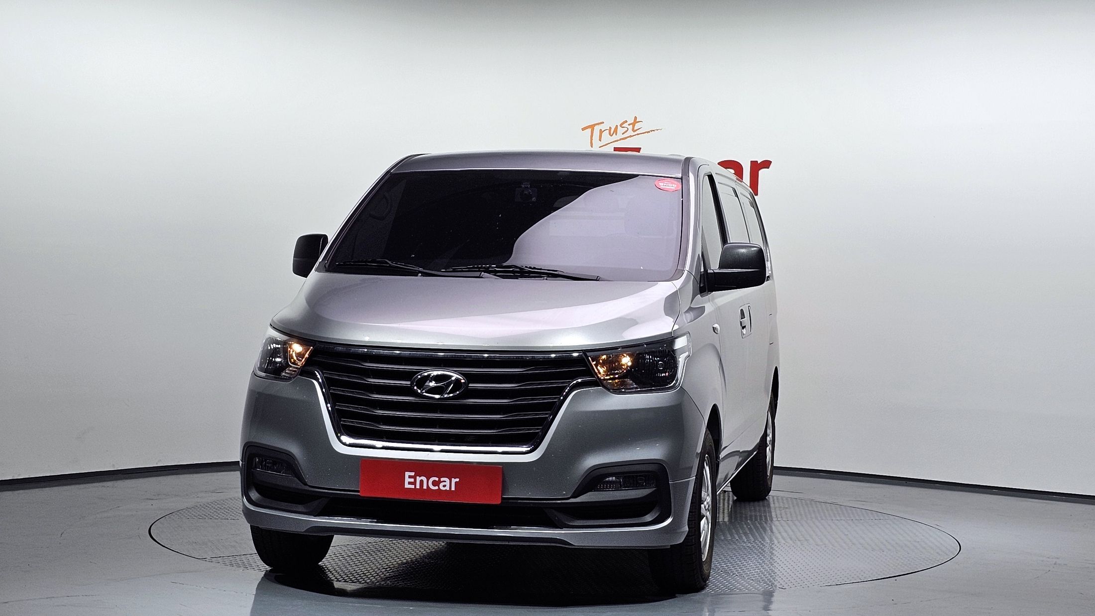 HYUNDAI STAREX GRAND 2020
