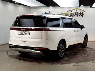 KIA CARNIVAL 2021