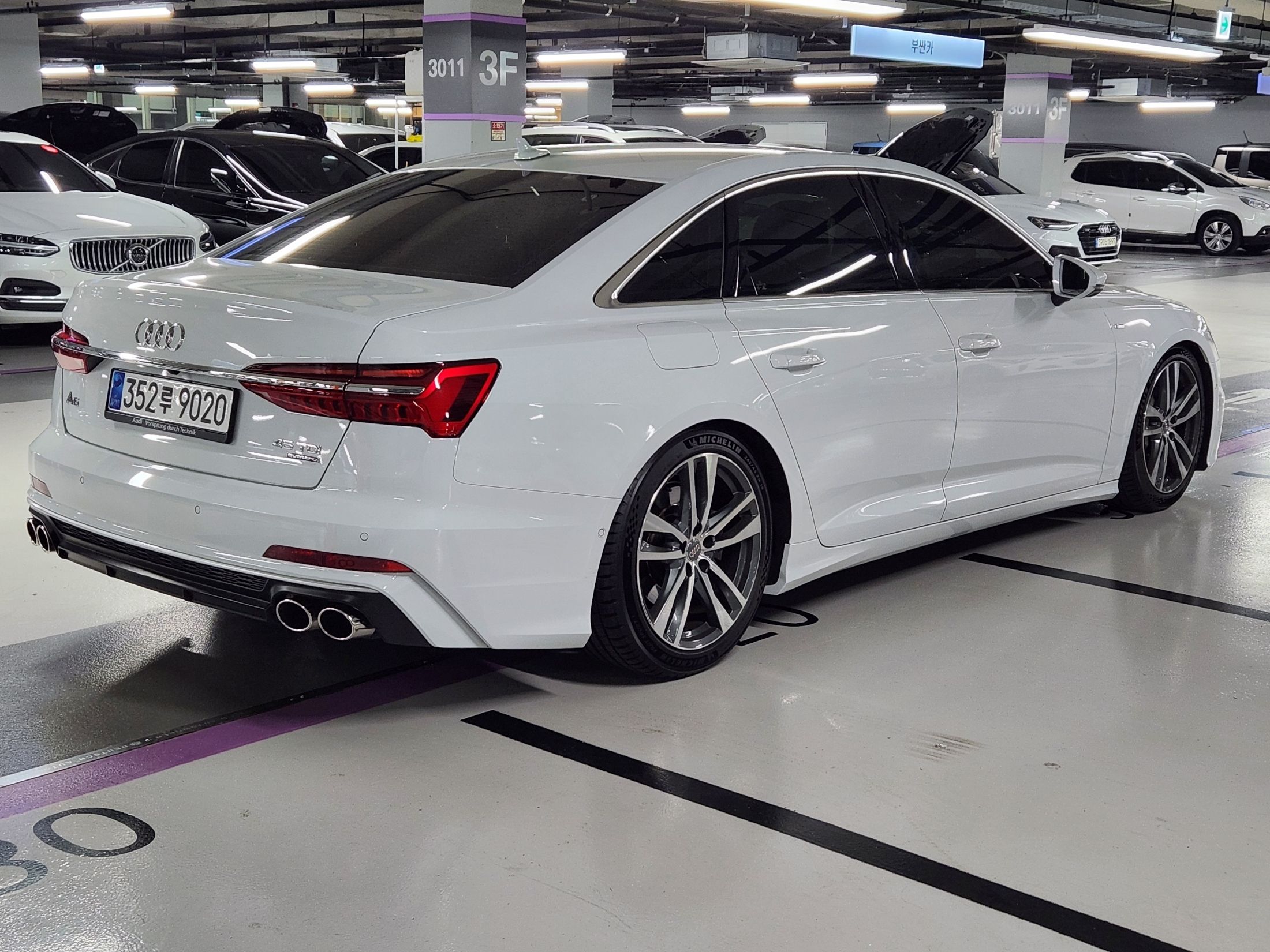 AUDI A6 C8 2021