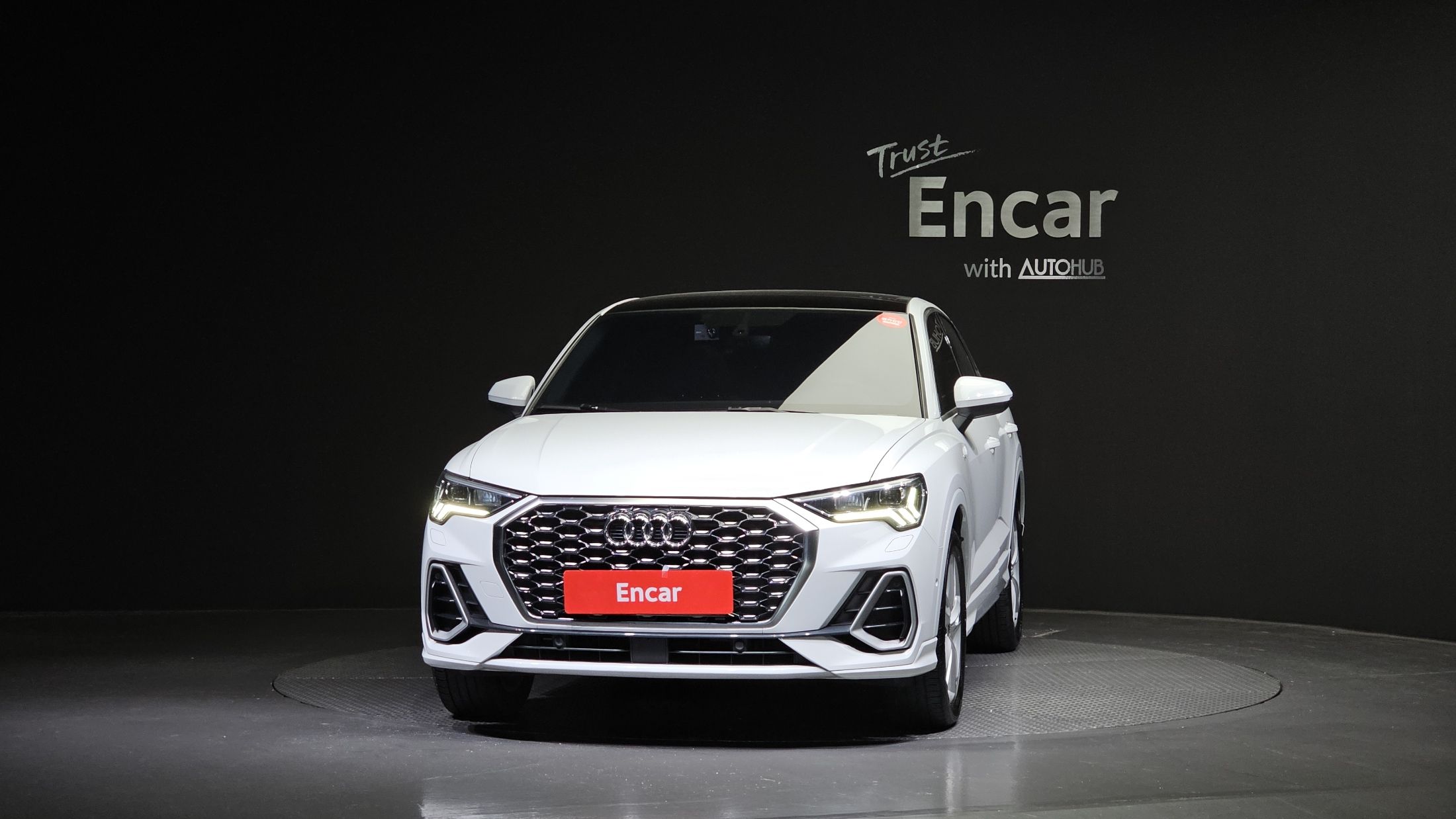 AUDI Q3 F3 2020