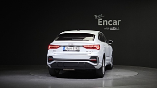 AUDI Q3 F3 2020