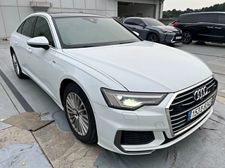 AUDI A6 C8 2021