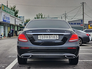 MERCEDES BENZ E-CLASS W213 2020
